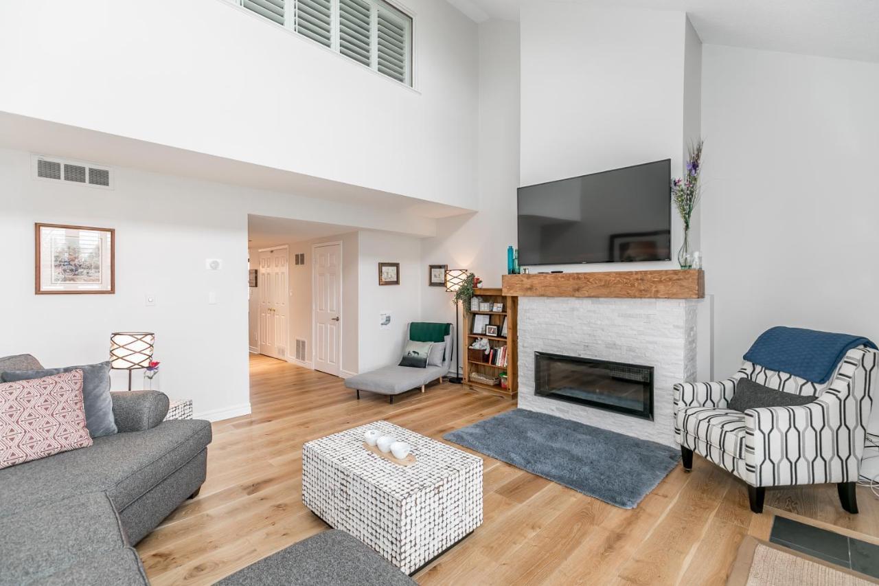 Stunning Townhouse - 3 Bdrm Blue Mountain Village Sauna! Блу-Маунтінс Екстер'єр фото